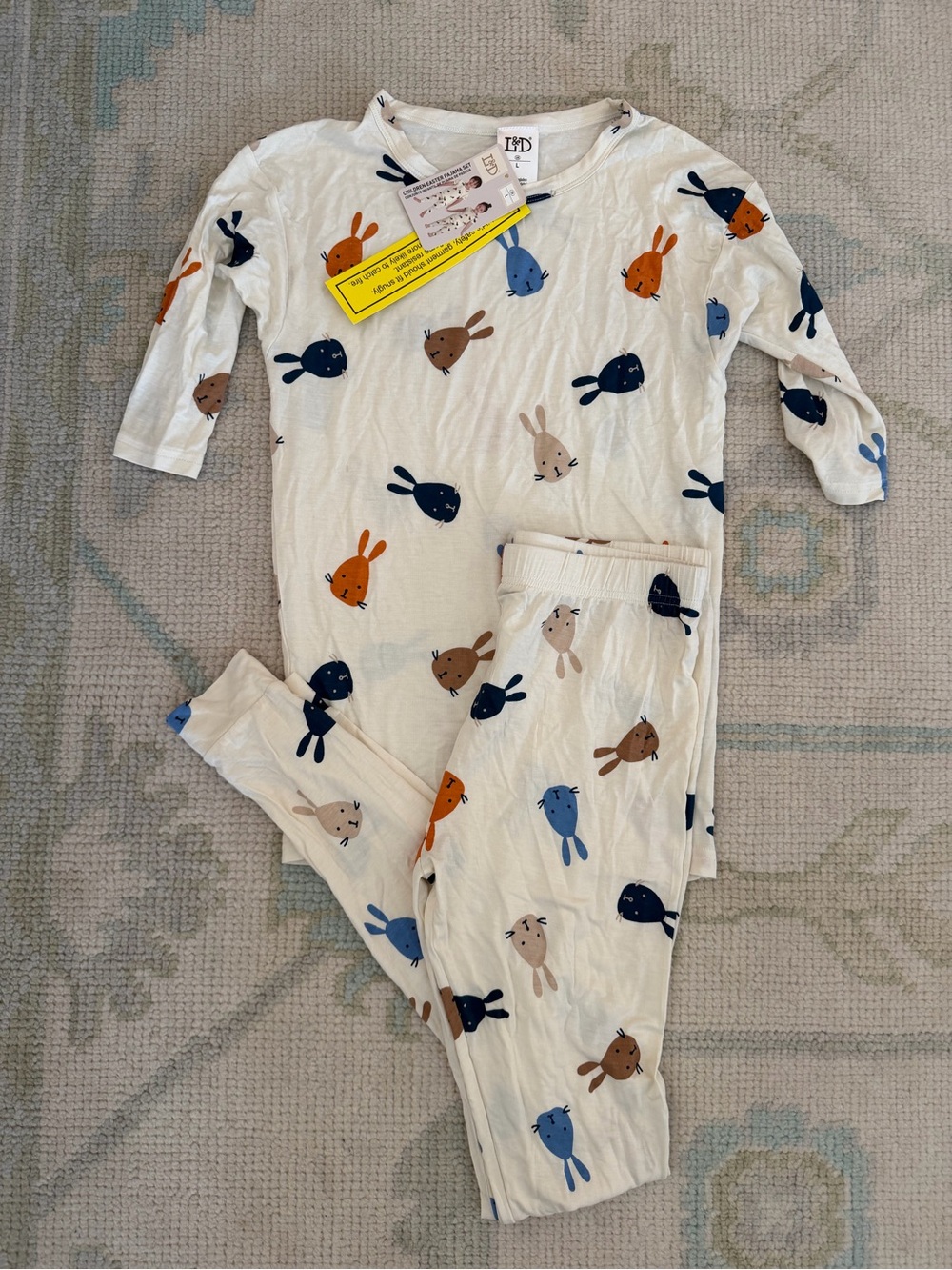 Cream Kids Bunny Print Bamboo Pajama Set - Picture 1 of 2